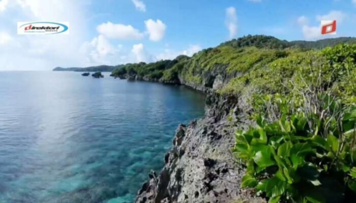 Pulau Bawean, Object Wisata Bahari yang Memesona dan Keelokan Alam Terselinap di Samping Utara Gresik