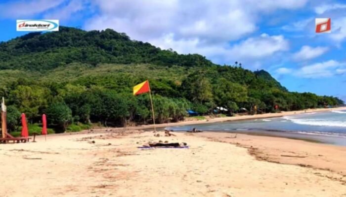 Aktivitas yang Menarik Dilaksanakan di Wisata Pulau Merah