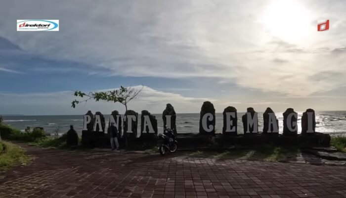 Pantai Mengening, Spot Favorite Nikmati Pemandangan Sunset di Badung Bali