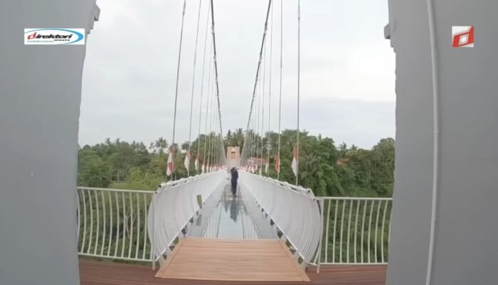 Jembatan Kaca Gianyar Bali: Terpanjang di Asia Tenggara