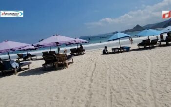 Pantai Selong Belanak: Destinasi Wisata Pantai dengan Jenis Dua Ombak di Lombok