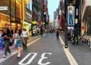 Myeongdong Shopping Street: Destinasi Wisata Belanja Paling Populer di Seoul