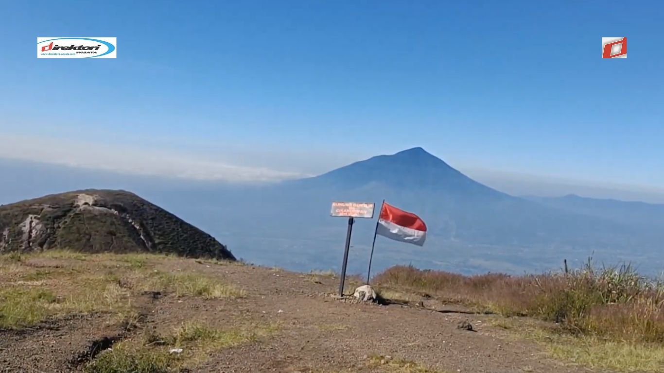 Gunung Guntur: Destinasi Wisata Favorit di Cipanas Garut