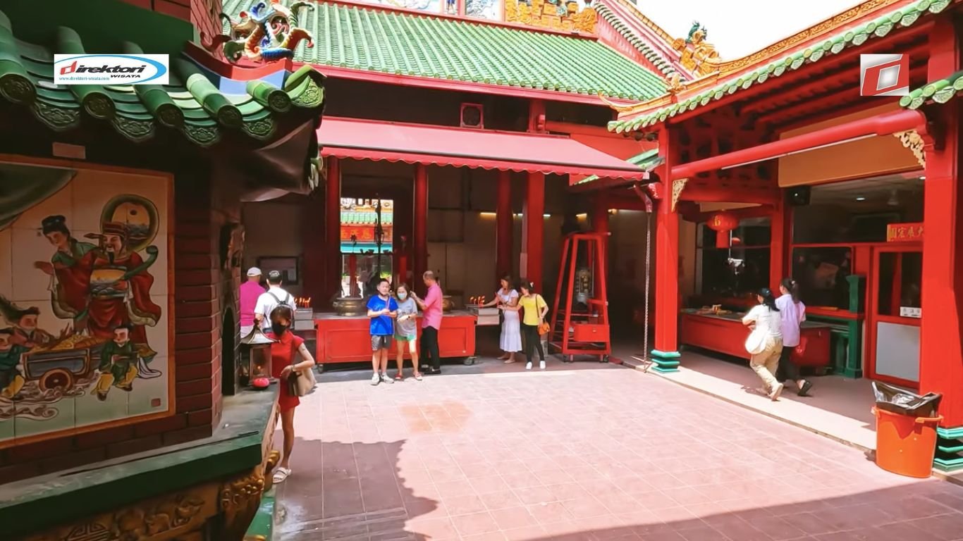 Guan Di Temple: Daya Tarik Wisata di Chinatown Kuala Lumpur