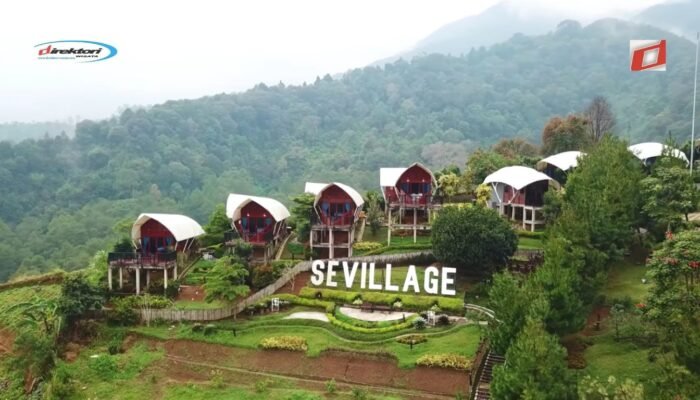 Menikmati Wisata Alam SeVillage Cianjur: Pengalaman Berkemah Mewah di Tengah Alam
