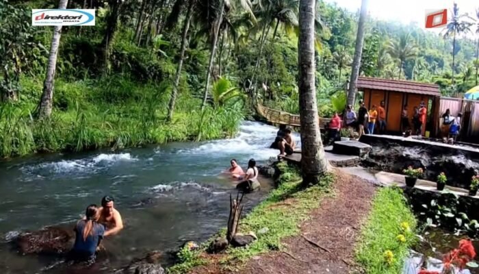 Aktivitas di Telaga Surya