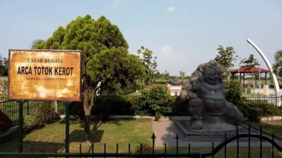 Arca Totok Kerok: Sosok Raksasa Tambun dari Perempuan Terkutuk di Kediri