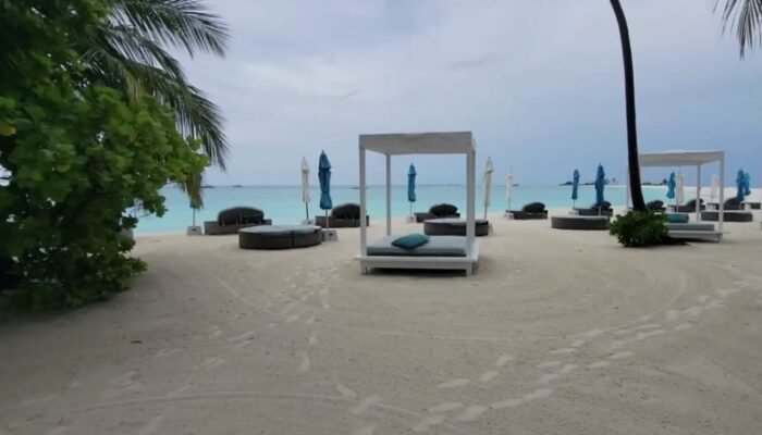 Pulau Emboodhu Finolhu: Pesona Wisata Bahari di Maldives