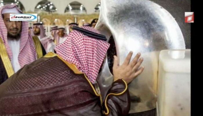 Hajar Aswad: Batu Hitam yang Dihormati