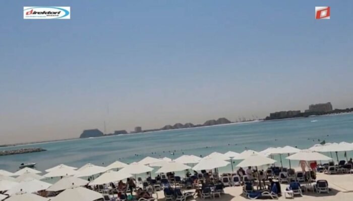 Keindahan Alam dan Lingkungan Sekitar