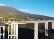 Kemuning Sky Hills: Destinasi Wisata Hamparan Kebun Teh di Karanganyar