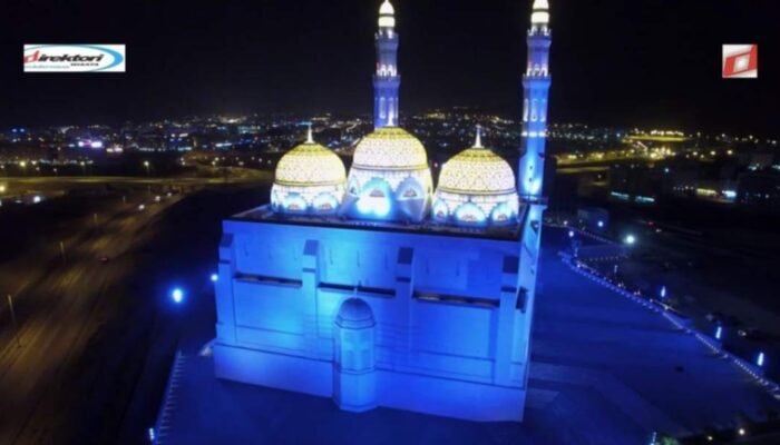 Masjid Agung Mohammed Al Ameen di Muscat, Oman