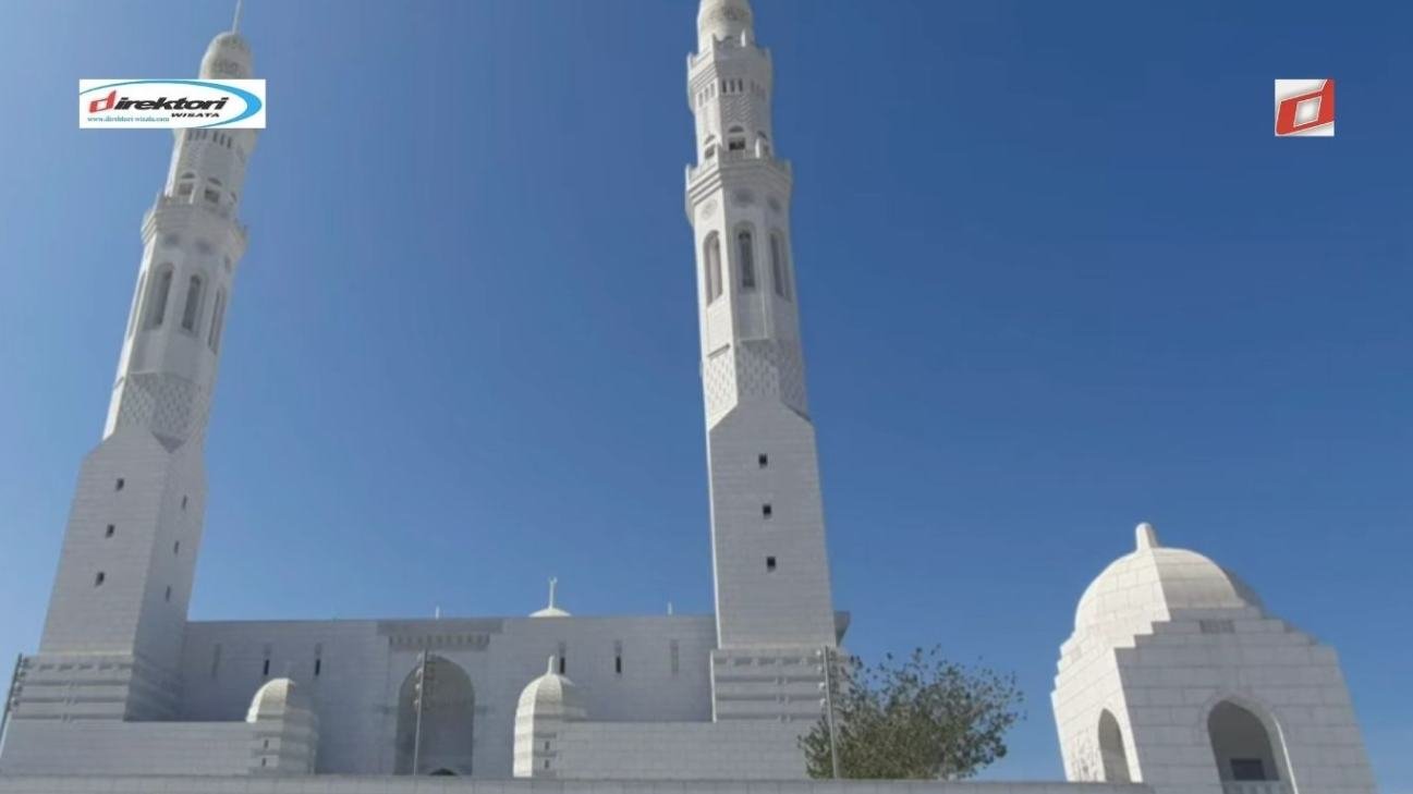Masjid Agung Mohammed Al Ameen di Muscat, Oman: Keindahan dan Arsitektur