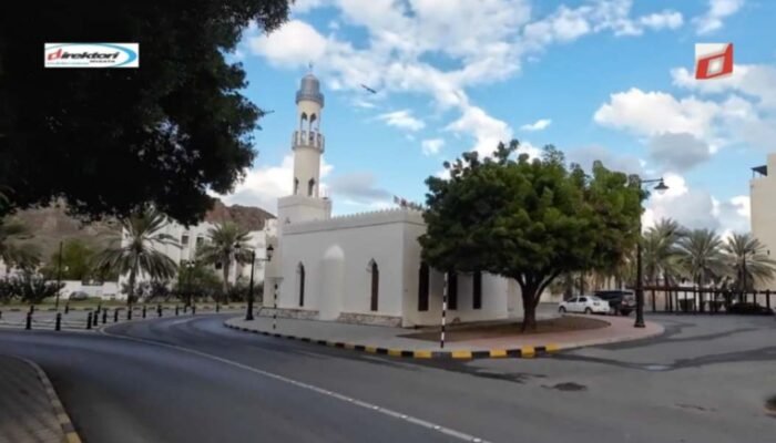 Destinasi Menarik Dekat Benteng Al Mirani