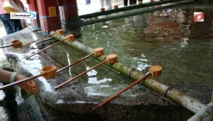 Fasilitas di Kuil Dazaifu Tenmangu