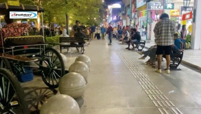 Malioboro: Surga Belanja dan Kuliner