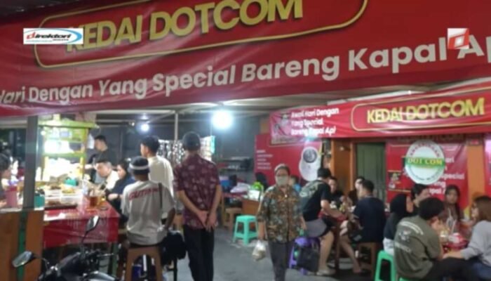 Suasana di Angkringan Blok M