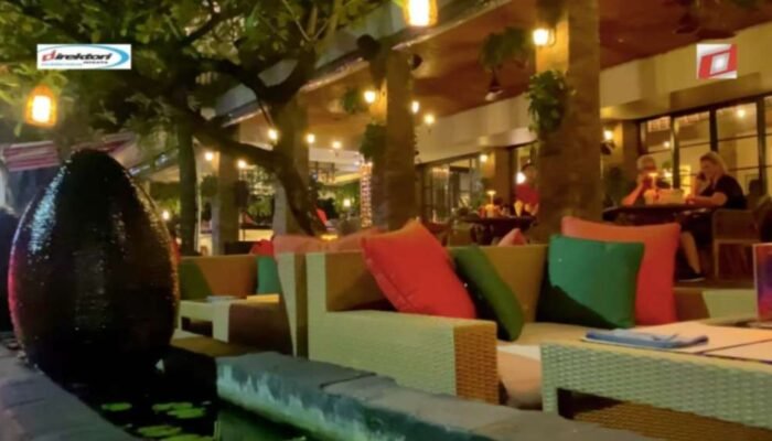 Kegiatan Malam Hari di Pantai Kuta