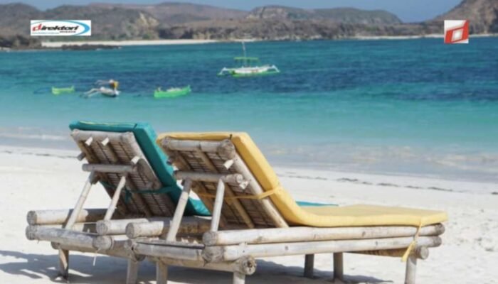 Pantai Tanjung Aan: Destinasi Wisata Pantai yang Eksotis Dekat Kuta Lombok